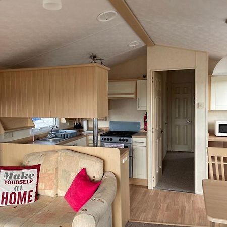 Beautiful 2-Bed Static Caravan Newton Stewart Bagian luar foto