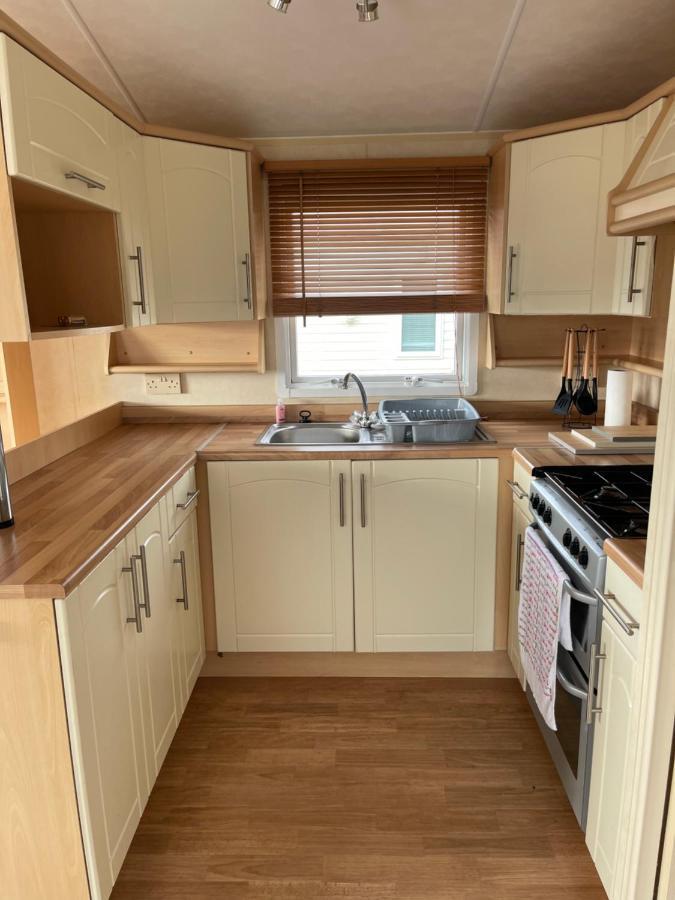 Beautiful 2-Bed Static Caravan Newton Stewart Bagian luar foto